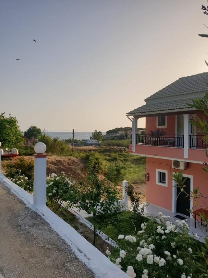 Appartamento Angela'S House By The Sea Marathiás Esterno foto